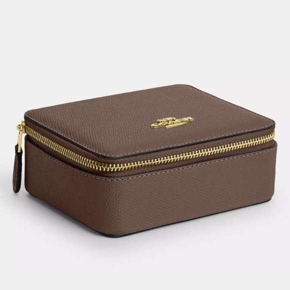 Coach | Bags | Coach Large Jewelry Box In Golddark Stone Crossgrain ...